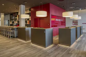 IntercityHotel Berlin Airport BER Terminal 1 & 2 - Réception