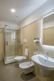 Hotel Testani Colleferro - Badeværelse