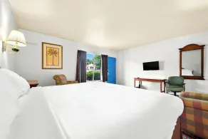 Capitol Inn and Suites - Chambre
