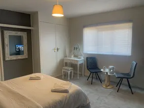 Stifford clays farm hotel - Room