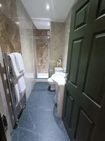 Rooms on The Prom - Baño