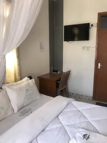 Melvic Inn - Room