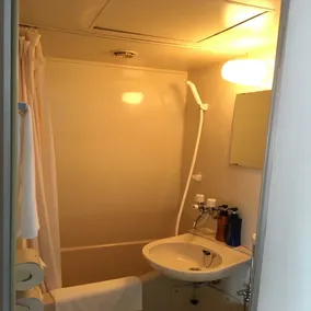 Hotel Tetora Asahikawa Station - Bathroom