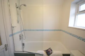 Casa rural apta para niños con terraza | Vistas a la playa | Cerca de la playa | Admite perro - Baño