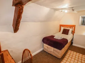 Casa rural con jardín - Habitación