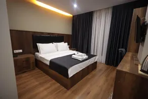 BZN Airport Hotel - Chambre