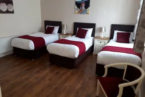 Jim McGee's - Room