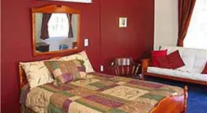 MacArthur Inn - Zimmer