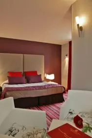 Hostellerie du Passeur - Hôtel & Restaurant - Climatisation et Piscine chauffée - Zimmer