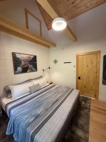 Dock 124 - Adults Only, Waterfront B&B - Room