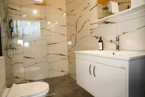 Waterfall Heaven House - Zimmer