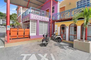 The Ritz Hostel - Reception