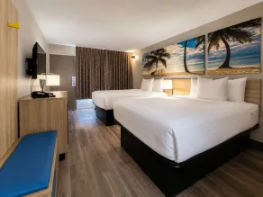 Days Inn by Wyndham Fort Myers - Værelse