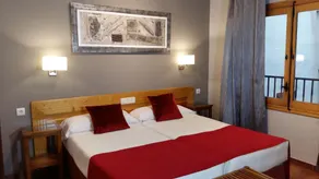 Hotel Real De Toledo - Chambre
