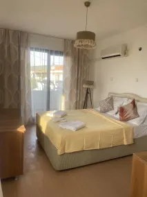 deniz kızı otel çeşme - Room