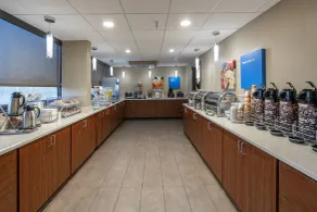 Comfort Inn & Suites At Copeland Tower - Restaurant