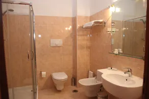 Royal Hotel - Badezimmer