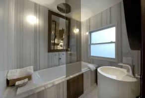 Urban Suites Istanbul - Bathroom