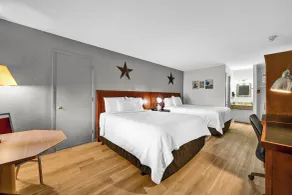 Harvest Drive Family Inn - Renovated Rooms - Chambre