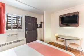 Motel 6-Lethbridge, AB - Chambre