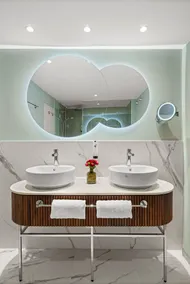 Hotel Bristol Berlin - Bathroom