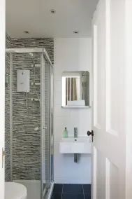 No 5 Pilmour - Bathroom