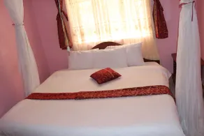 Salient Guest House - Habitación