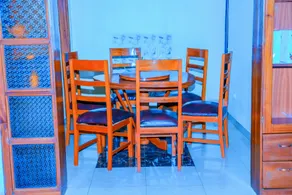 Kigali top motel - Servicio de comidas en la habitación