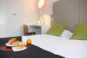 Hôtel Inn Design Laval - Room