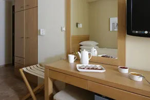 Almira Hotel - Zimmer