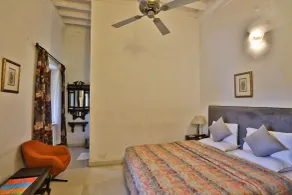 Jayamahal Palace Hotel - Room