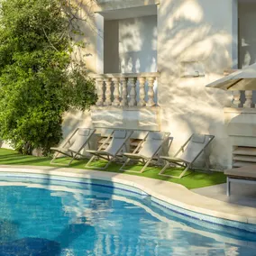 Es Baulo Petit Hotel - Piscine
