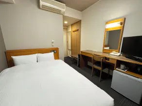Hotel Route-Inn Nakatsugawa Inter - Chambre