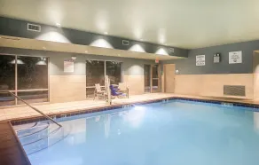 Holiday Inn Express Williamsburg by IHG - Pool