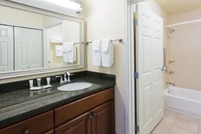 Staybridge Suites Everett - Paine Field by IHG - Salle de bain