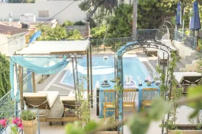 Agia Markella - Basseng