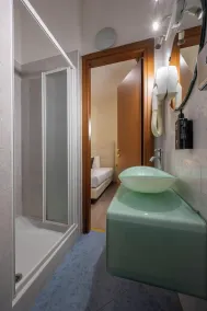 iH Hotels Milano Eur - Trezzano sul Naviglio - Badeværelse