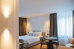 Ambassador Palace Hotel - Room