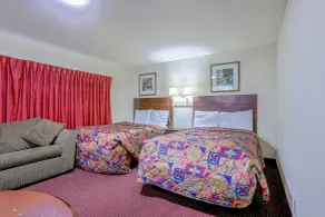 Whispering Pines by Hotel O White stone VA - Zimmer