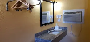 Knights Inn Paris - Salle de bain