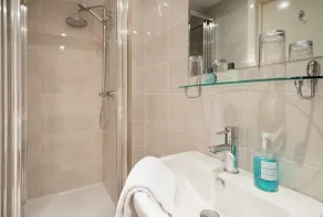 New Steine Hotel - B&B - Bathroom