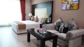 Crystal Palace Hotel - Room