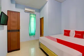 RedDoorz near Tugu Kartasura 2 - Vistas desde la habitación
