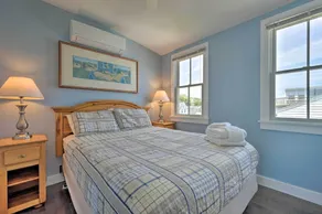 Couples Retreat! Penthouse Near Commercial Street - Interiör