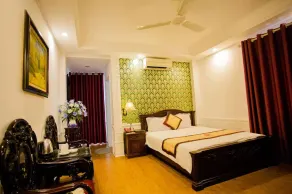 Hoa Hong Hotel - Xa Dan - Room