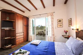 Gera's Olive Grove - Elaionas Lesvou - View from room