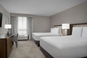 Doubletree by Hilton Philadelphia Airport - Quarto
