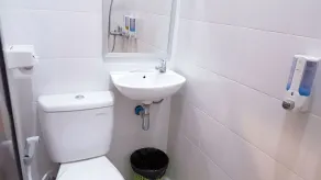 Sunrise Hotel Jombor Jogja - Bathroom