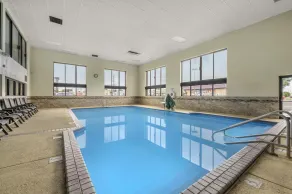 Best Western Angus Inn - Pool