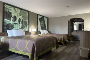 Super 8 by Wyndham Monroe - Chambre